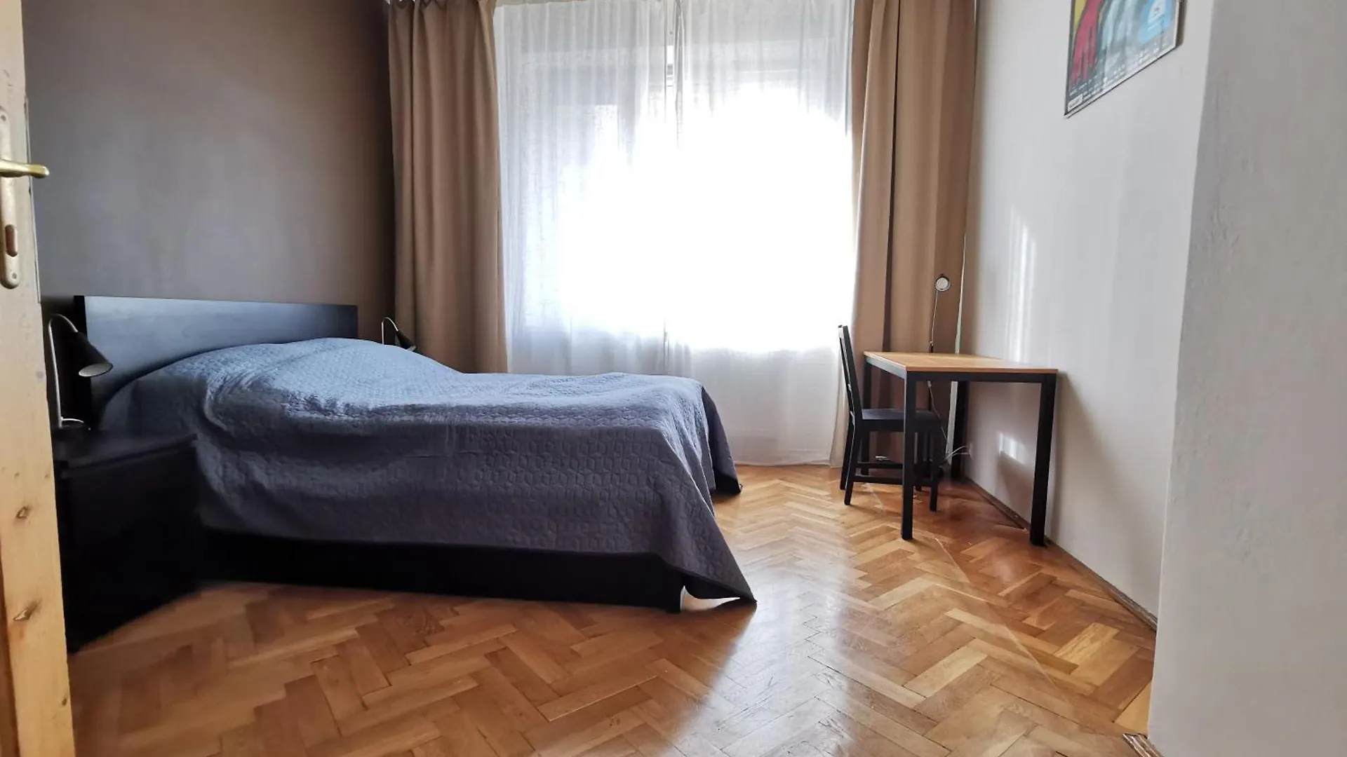 Cozy Spacious Apartment With Balcony Krakow Poland