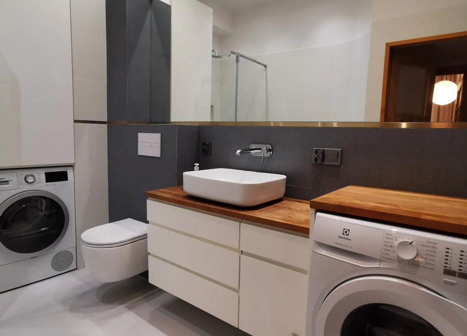 Cozy Spacious Apartment With Balcony Krakow 0*,